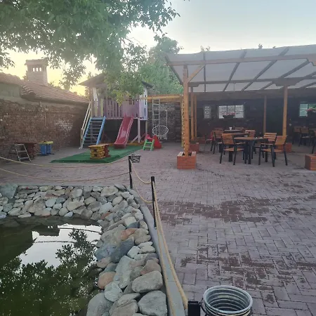 Bed & Breakfast Conacul Ancutei 3*
