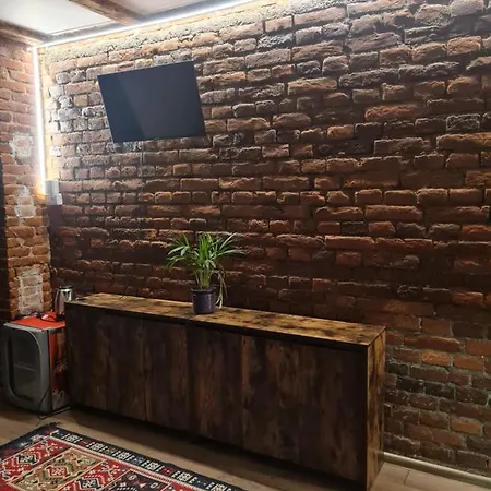 Conacul Ancutei Bed & Breakfast