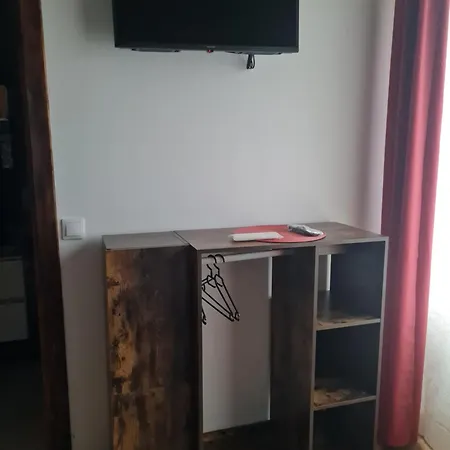 Conacul Ancutei Bed & Breakfast 3*